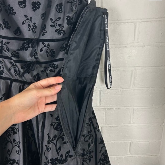 Rare Vintage Betsey Johnson Strapless Gray w/Black Velvet Trim Witchy Goth Dress - Picture 11 of 15